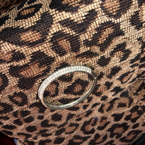 Beautiful Crystal Lia Sophia Bracelet - Picture 2 of 3